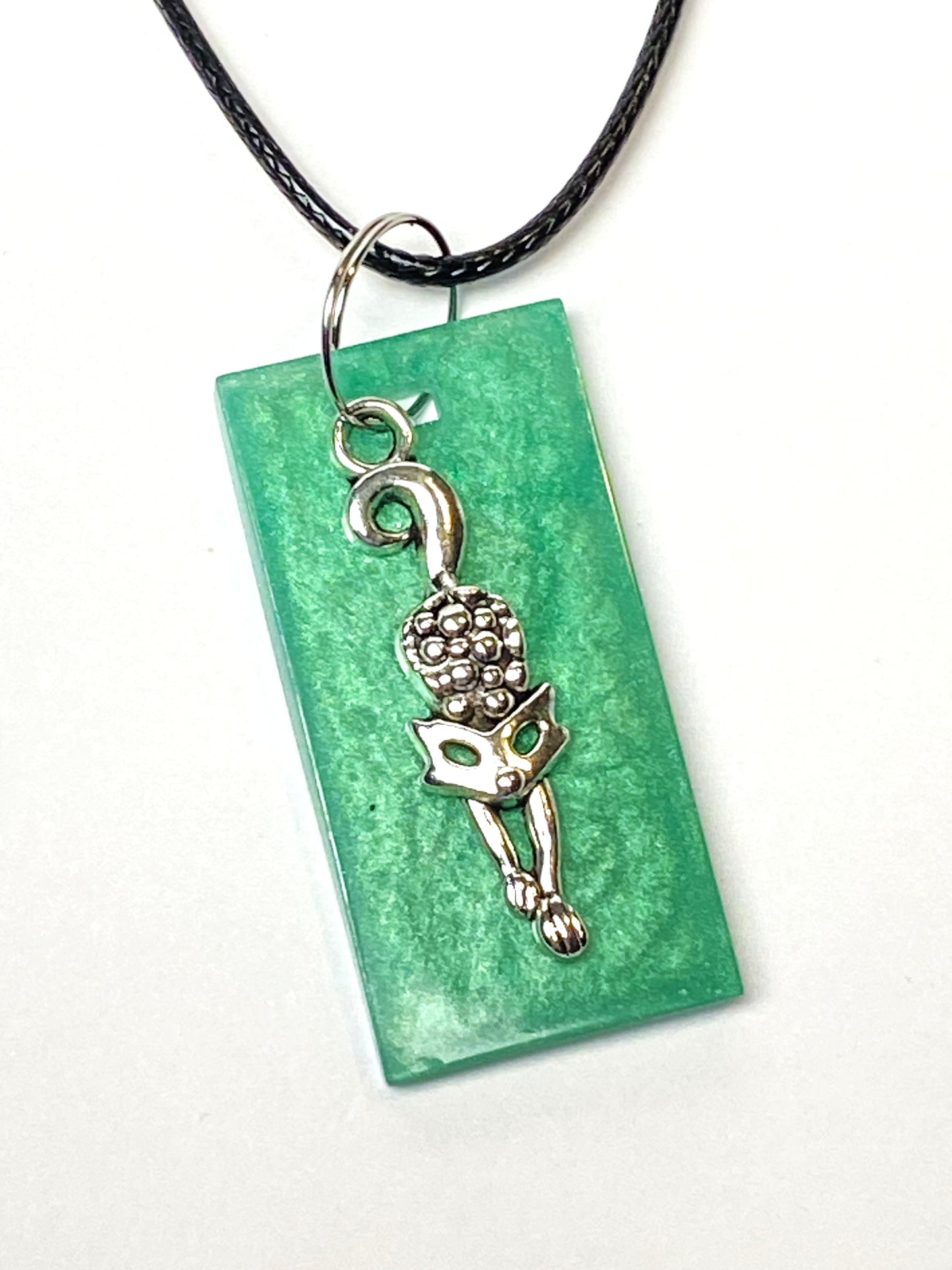 Elegant Cat and Green Resin Charm Necklace