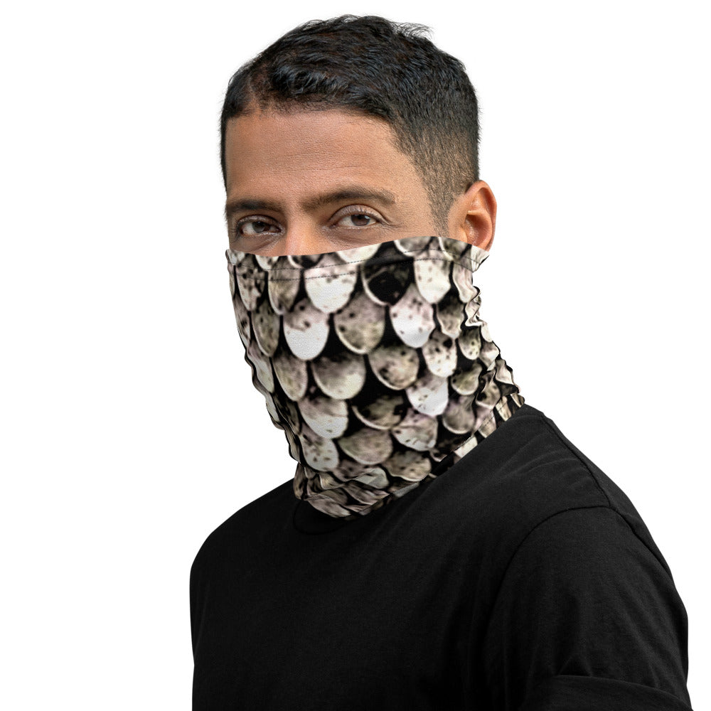 Tarnished Scale Mail Print Neck Gaiter