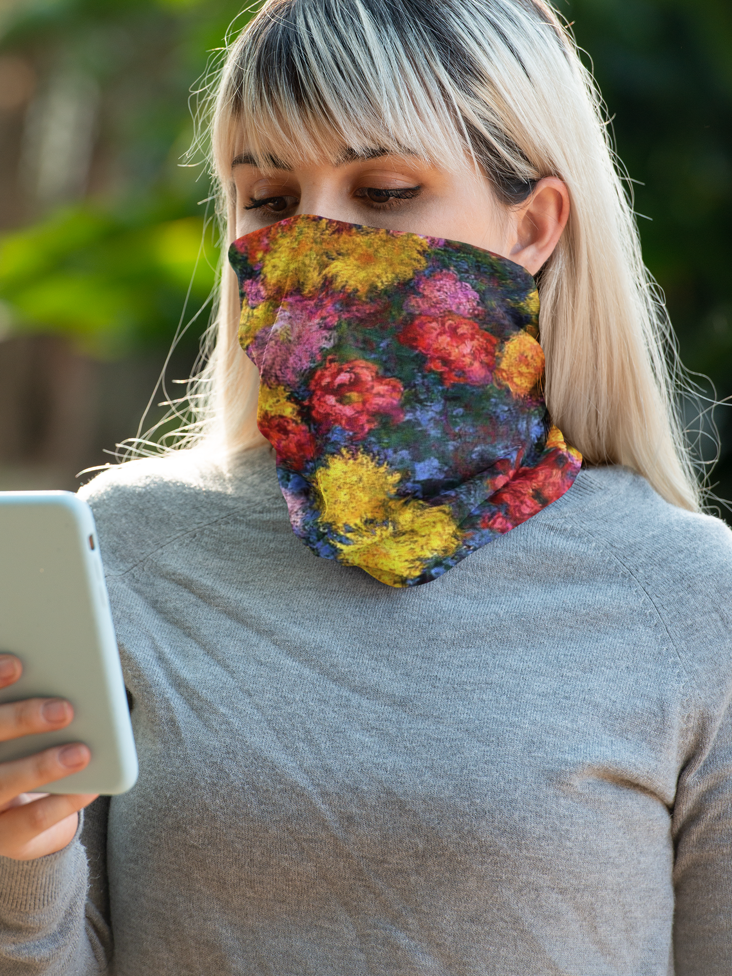 Monet's Carnations Neck Gaiter