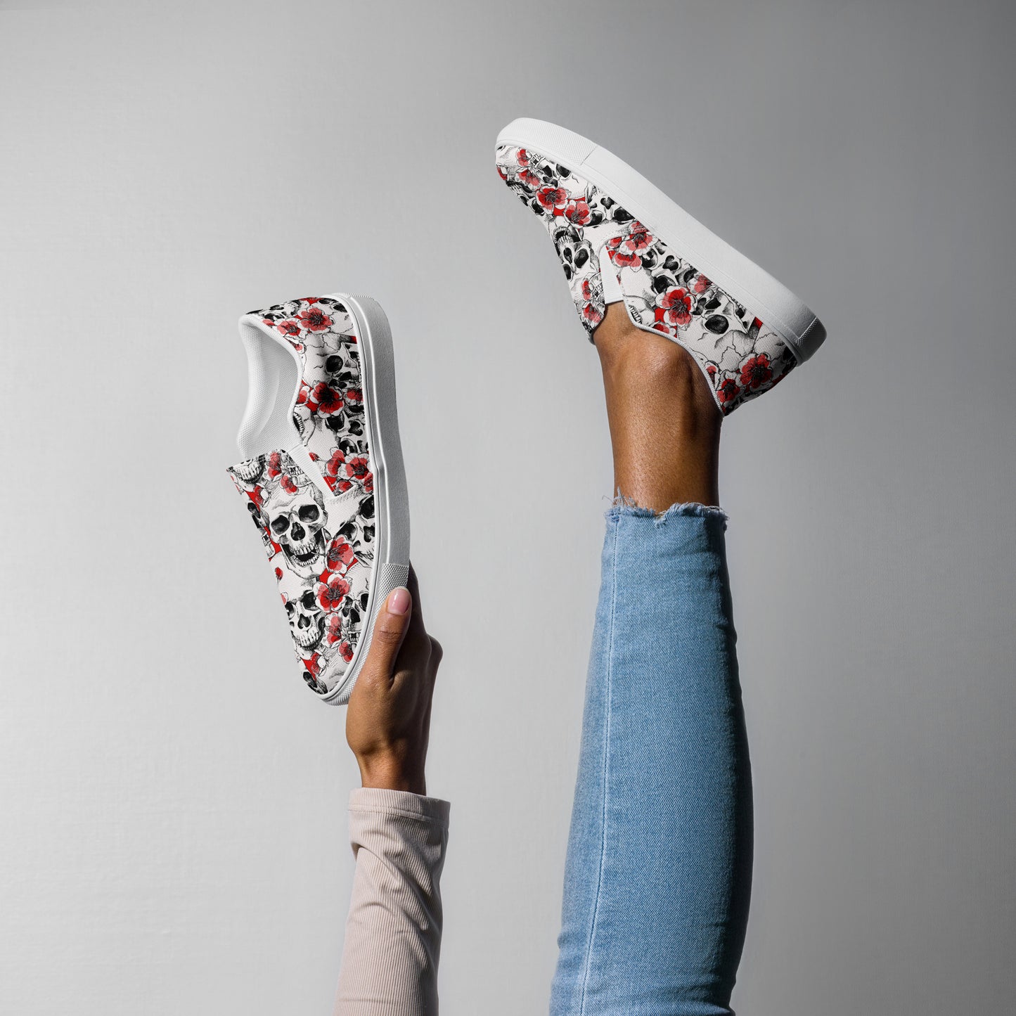 Skulls and Red Blossoms Women’s Slip-on Canvas Shoes