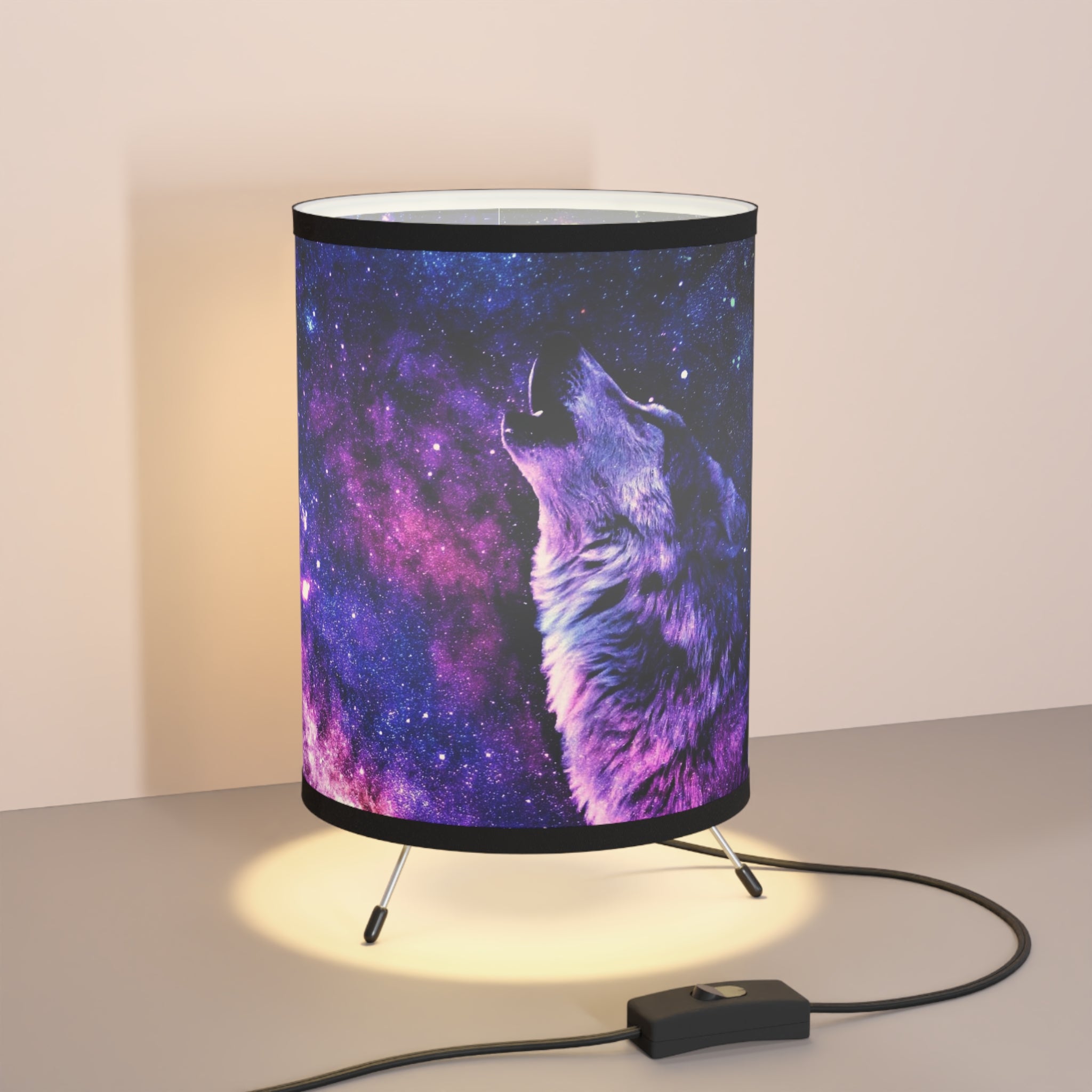 Wolf Nebula Tripod Lamp