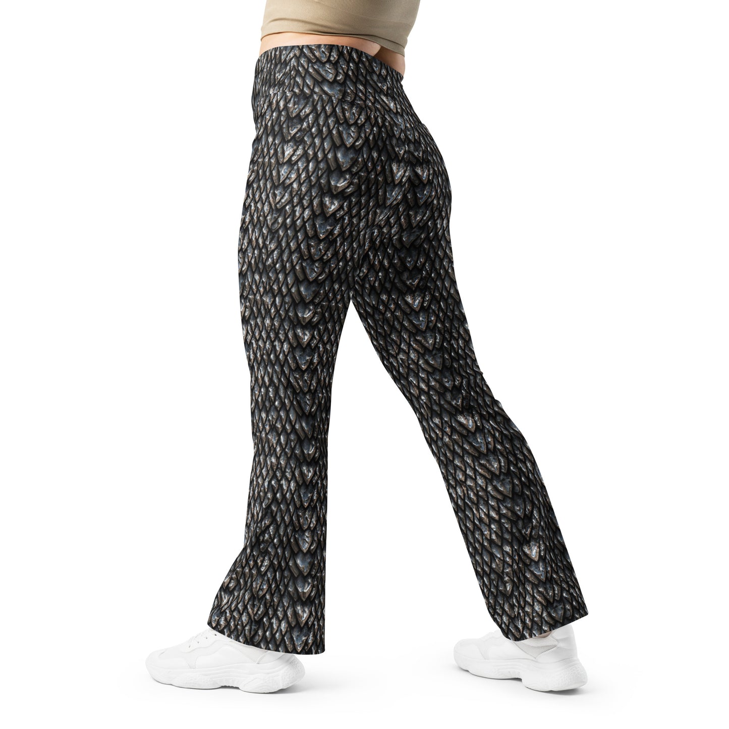 Onyx Dragon Scale Flare Leggings