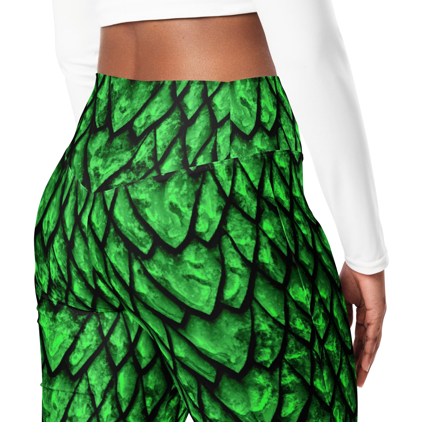 Emerald Dragon Scale Flare Leggings