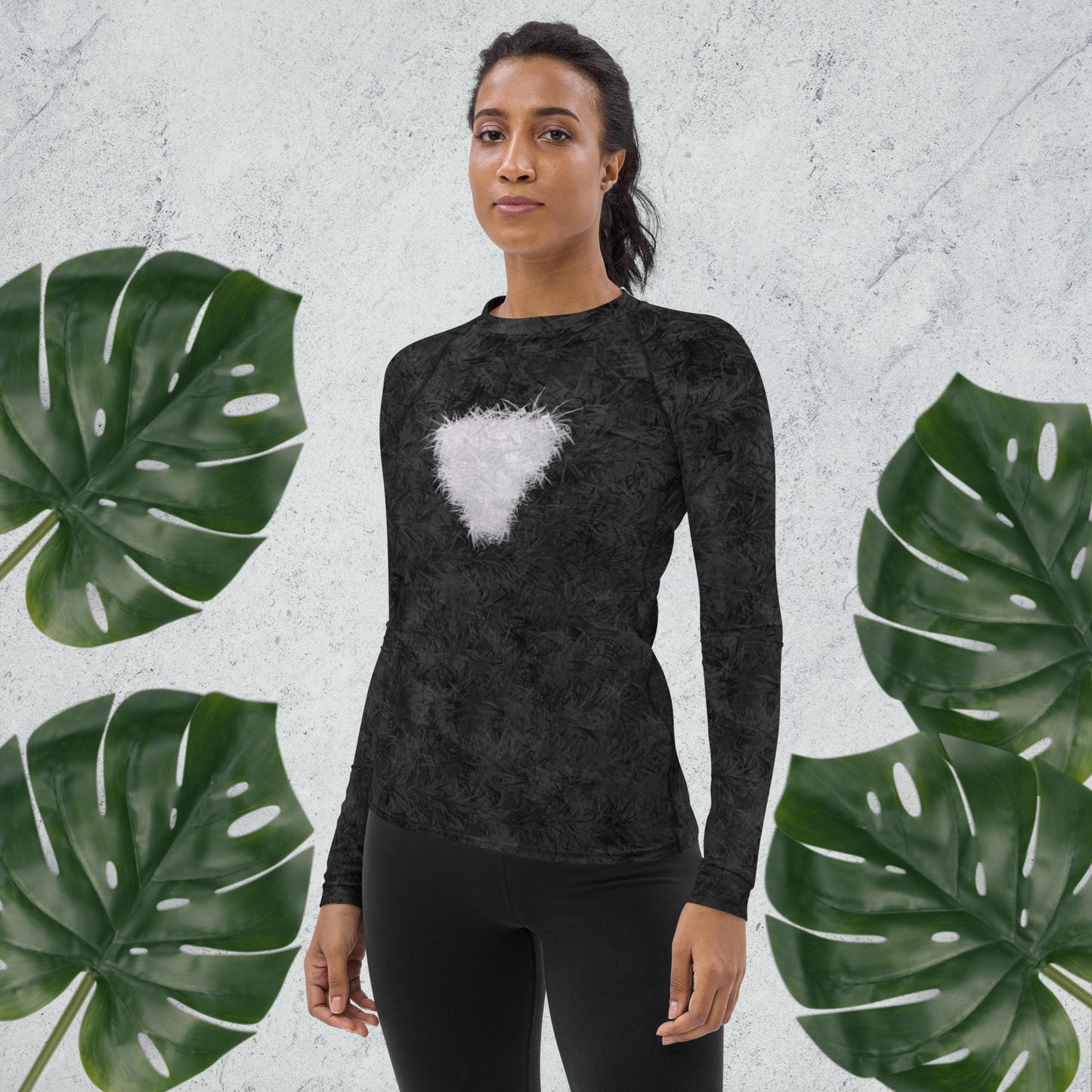 Black Cat with White Bib Fur Print Women's Rash Guard