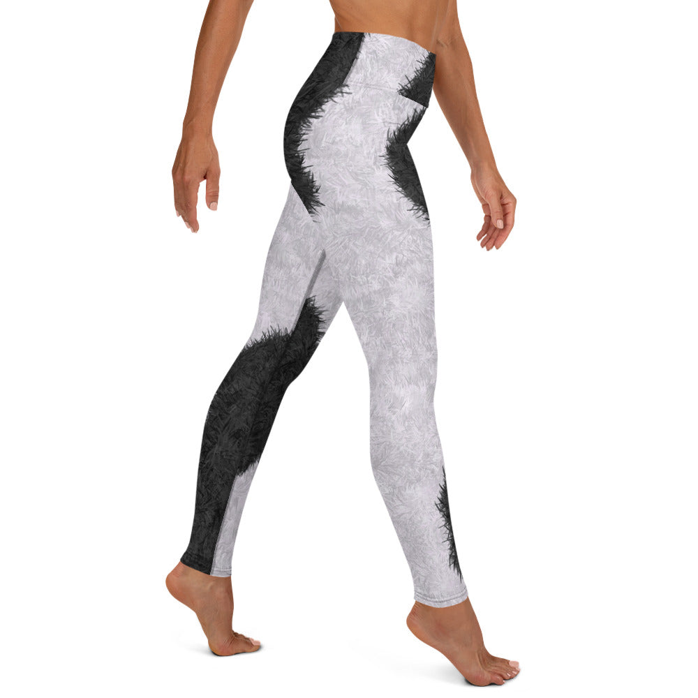 Black and White Fur Print Yoga Leggings