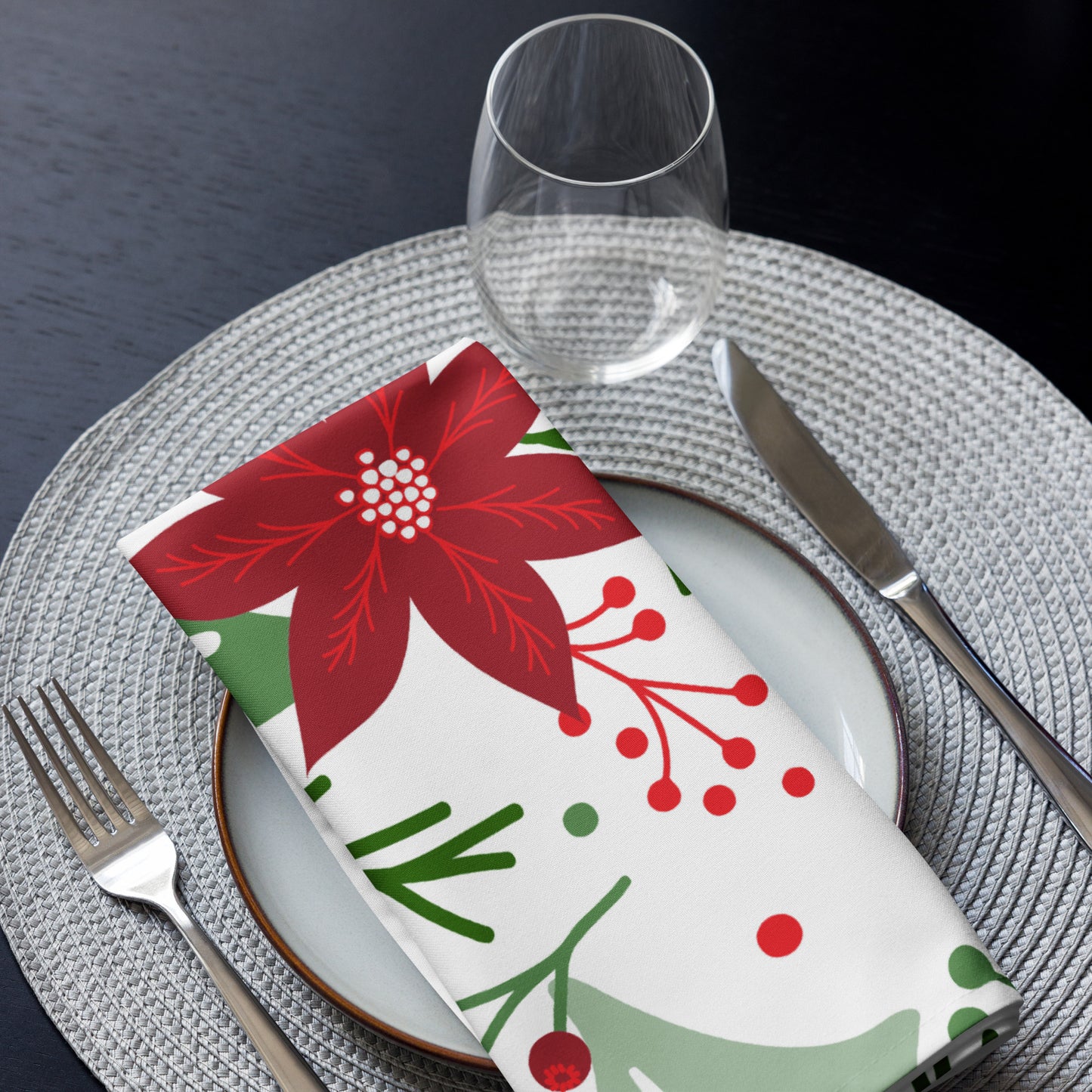 Modern Poinsettia Cloth Napkin Set