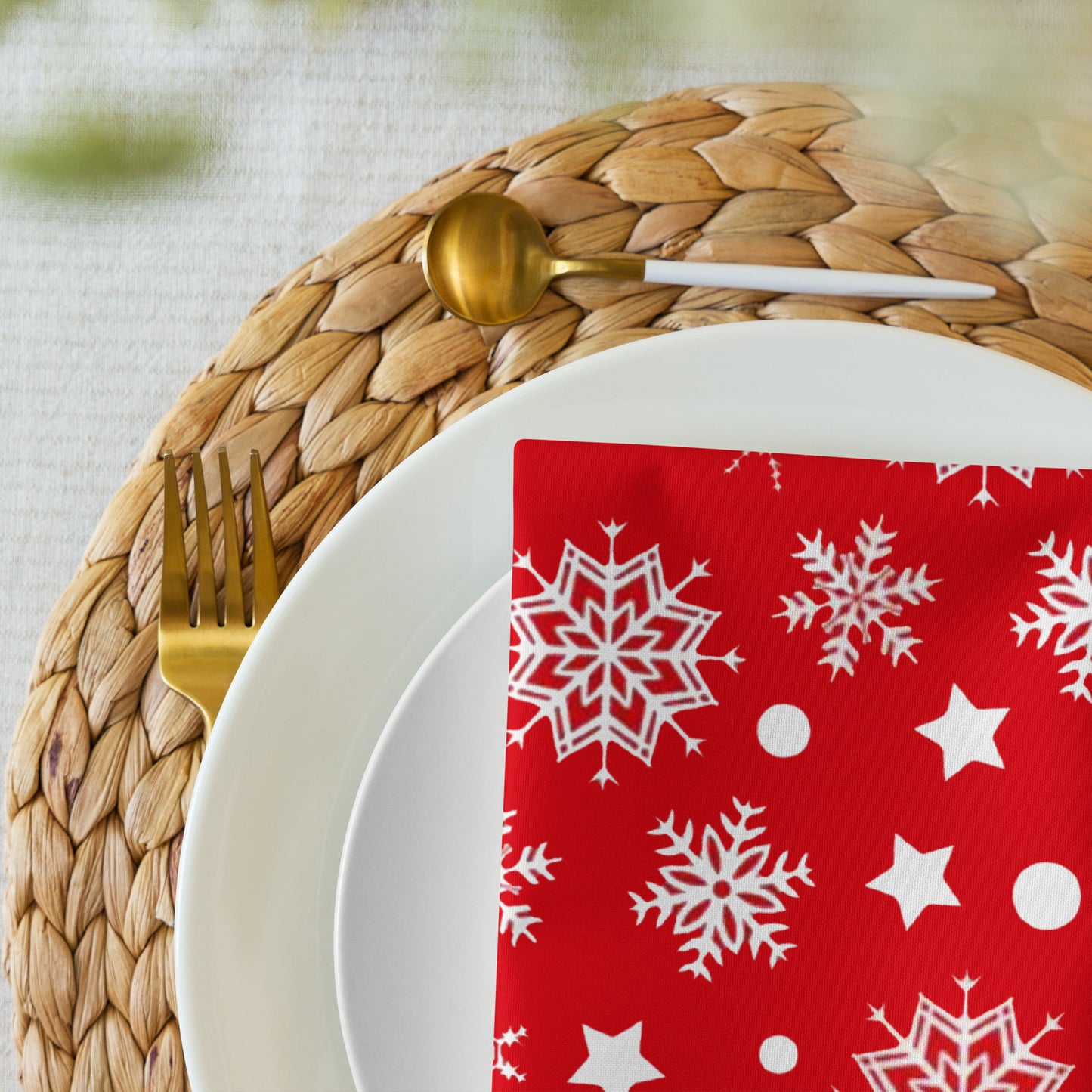 Snowflakes on Red Cloth Napkin Set