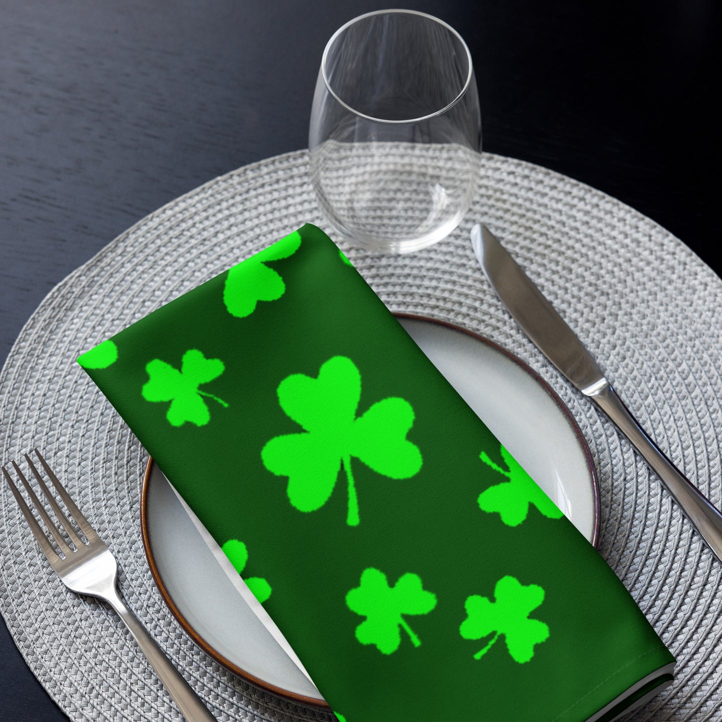 Shamrocks Print Cloth Napkin Set