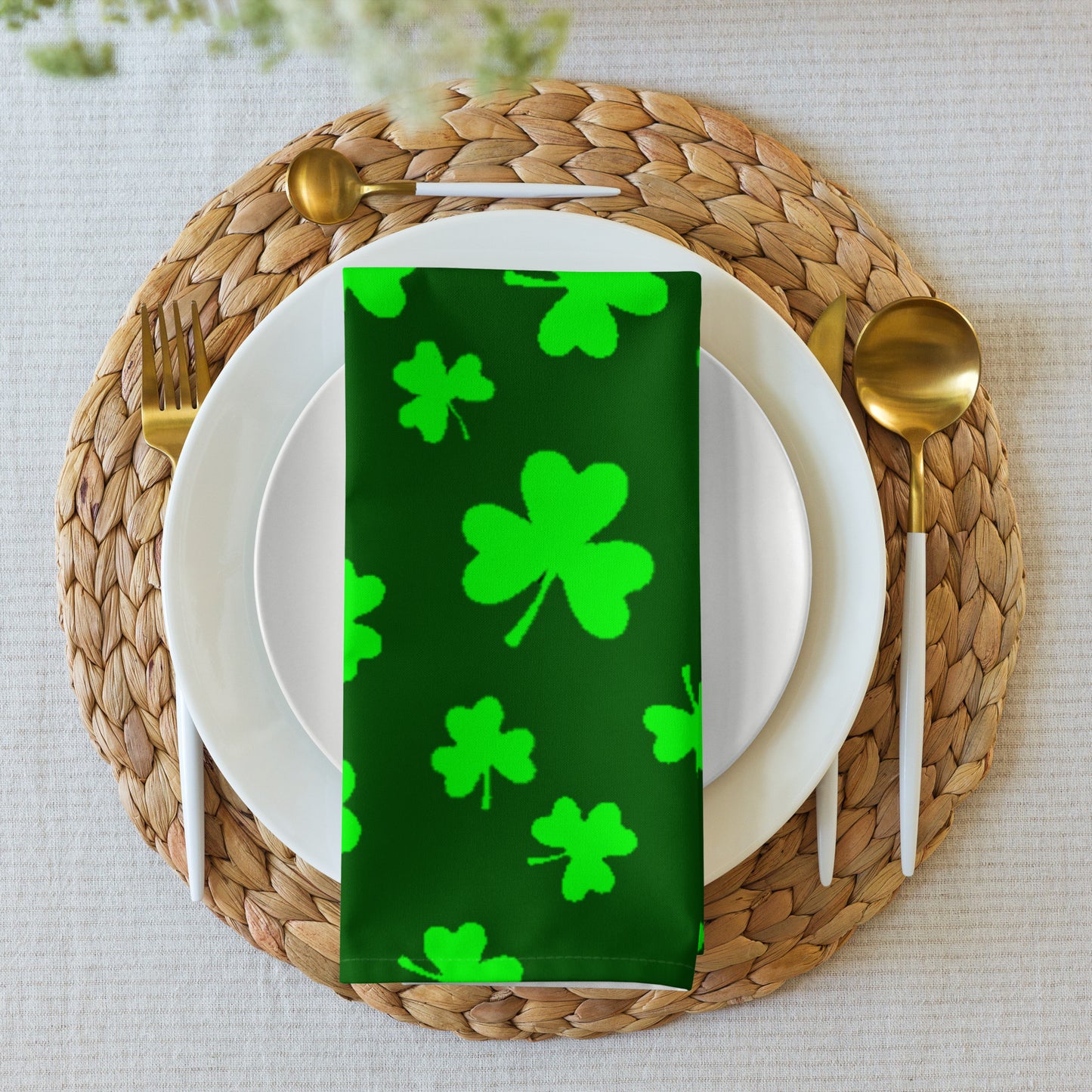 Shamrocks Print Cloth Napkin Set