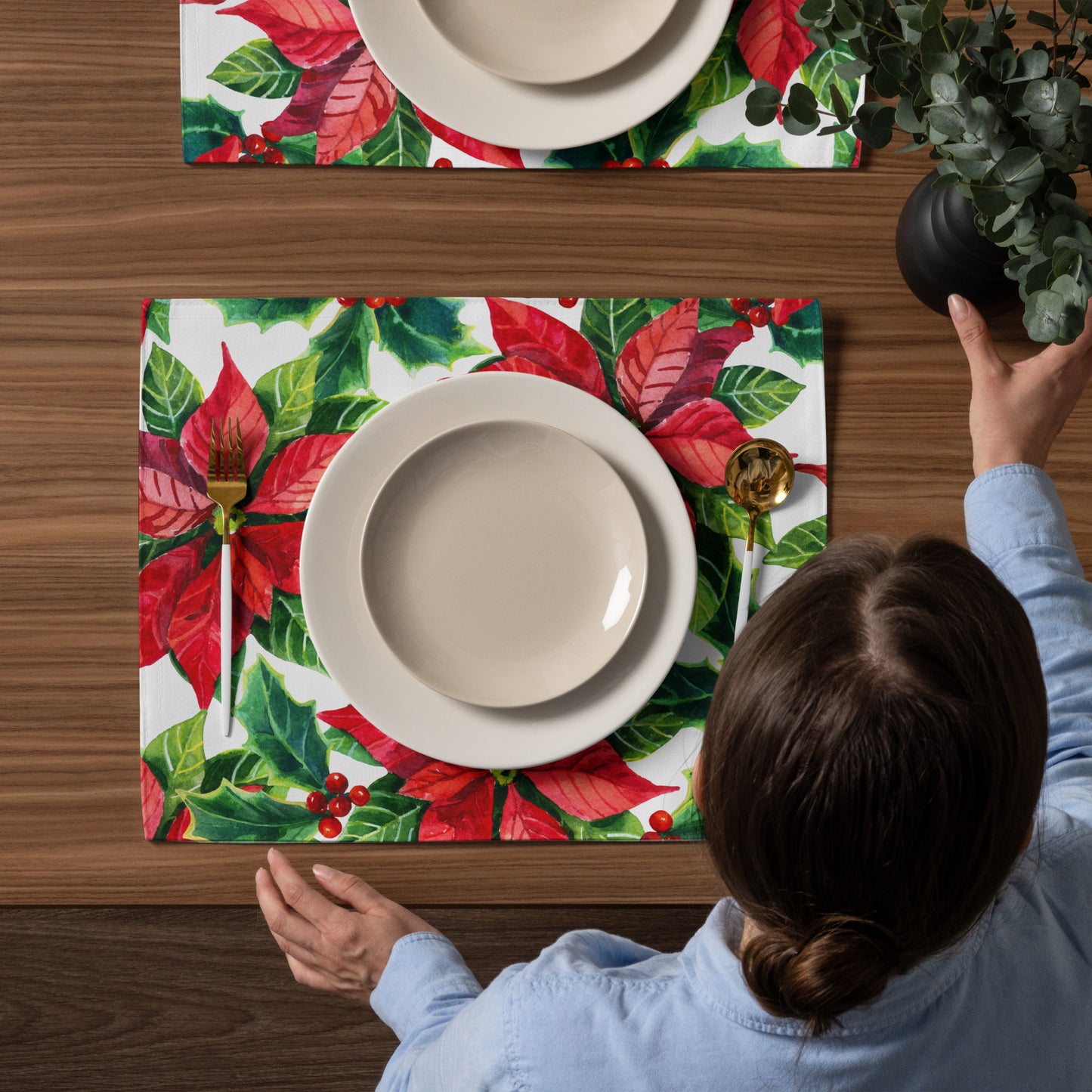 Poinsettia Placemat Set