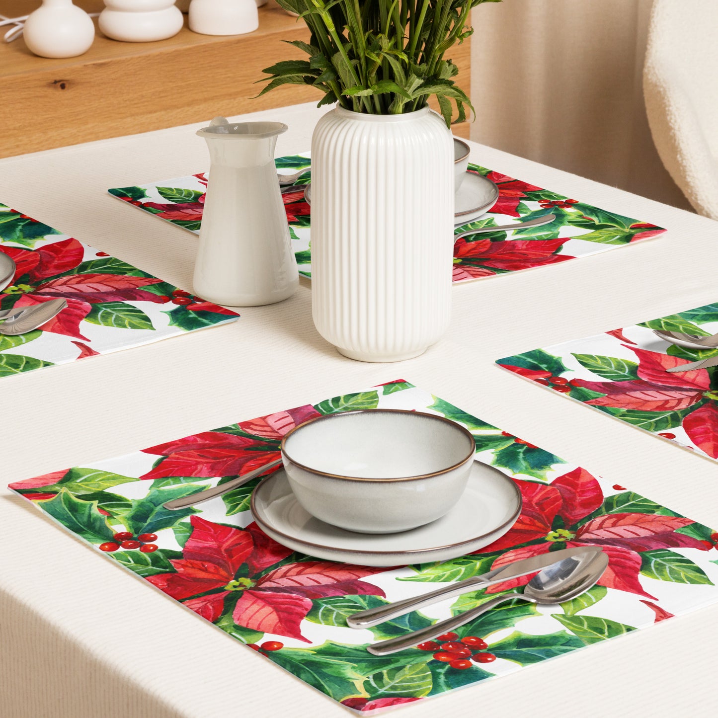 Poinsettia Placemat Set