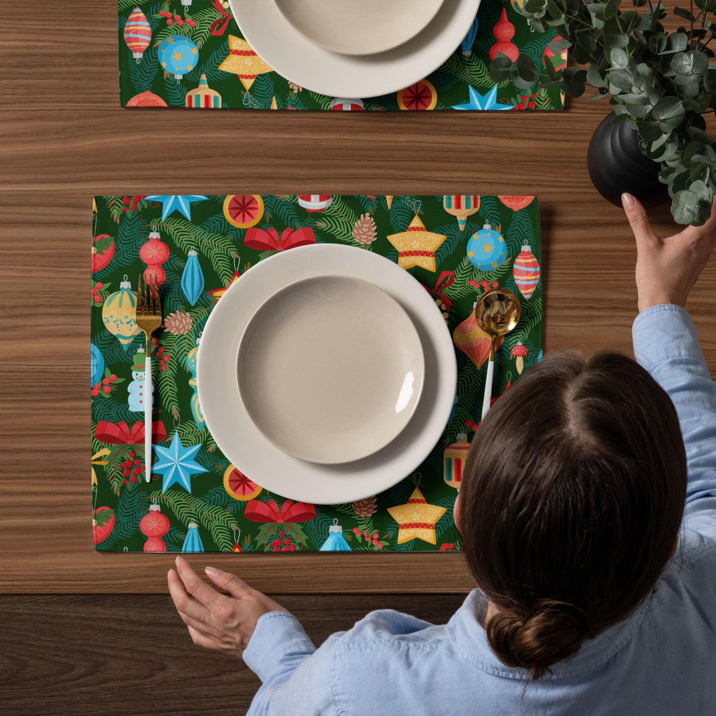 Decorated Tree Placemat Set