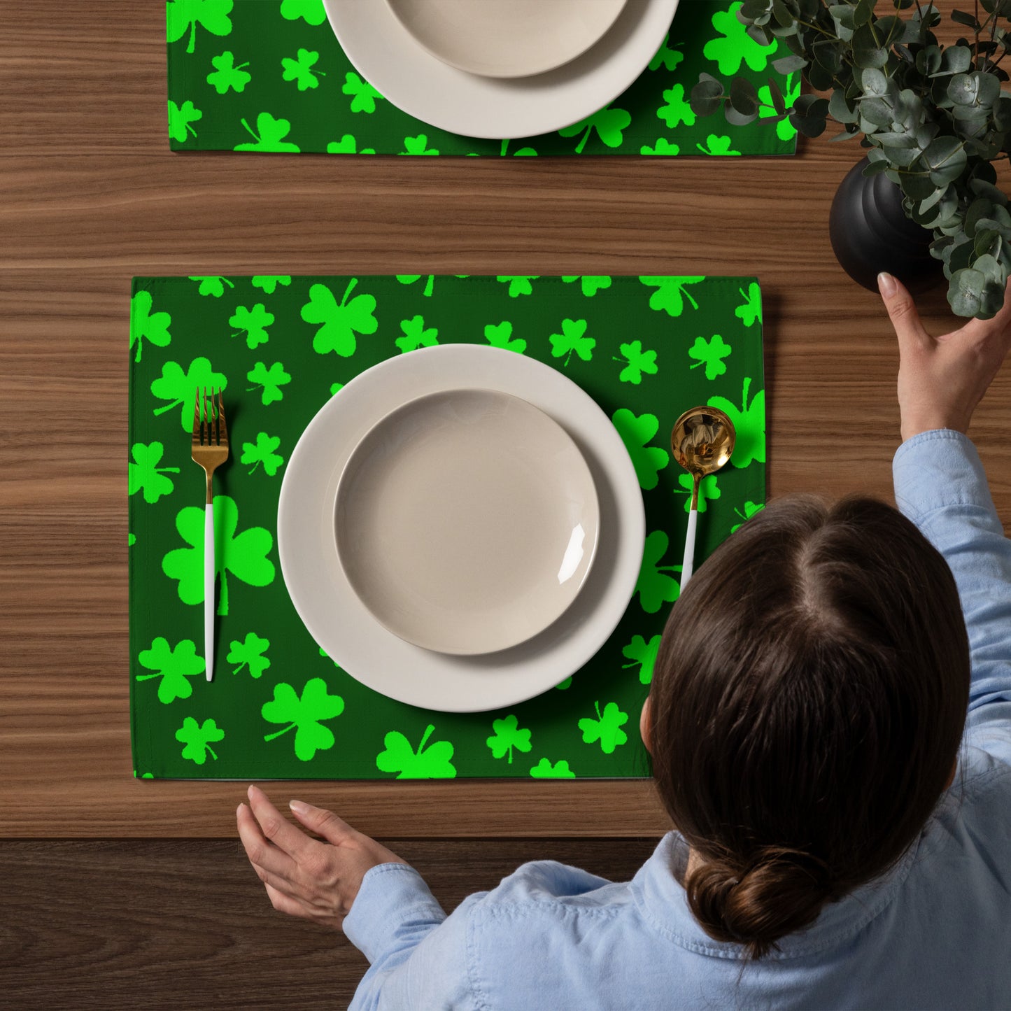 Shamrocks Print Placemat Set