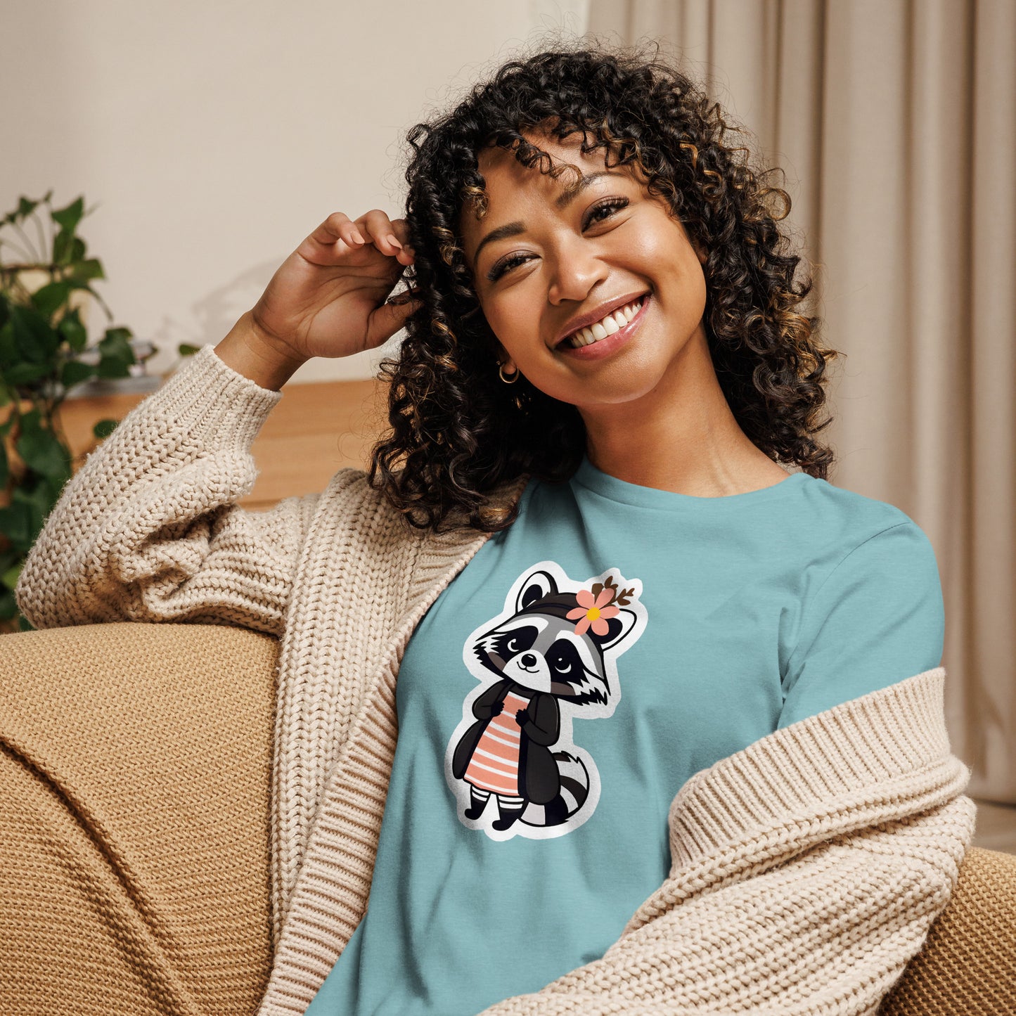 Raccoon Girl Women's Relaxed T-Shirt