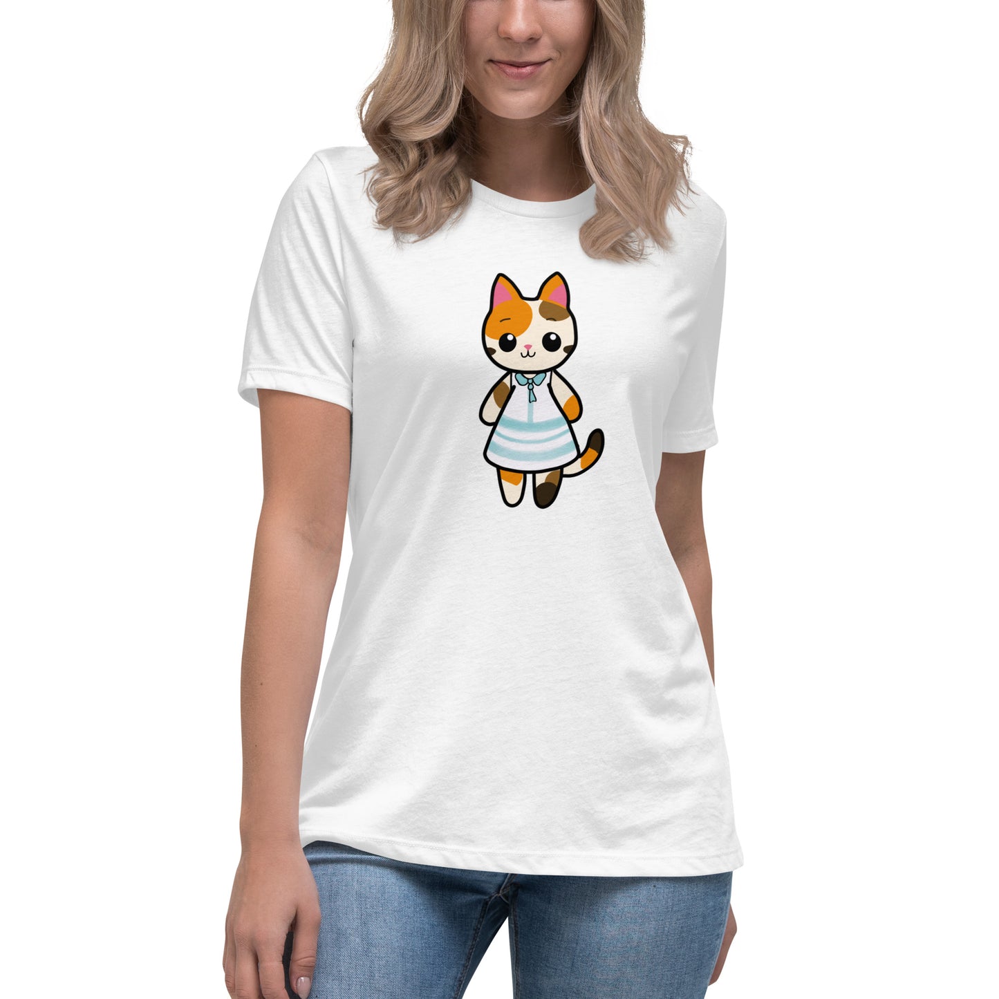 Calico Cat in Sun Dress Women's Relaxed T-Shirt