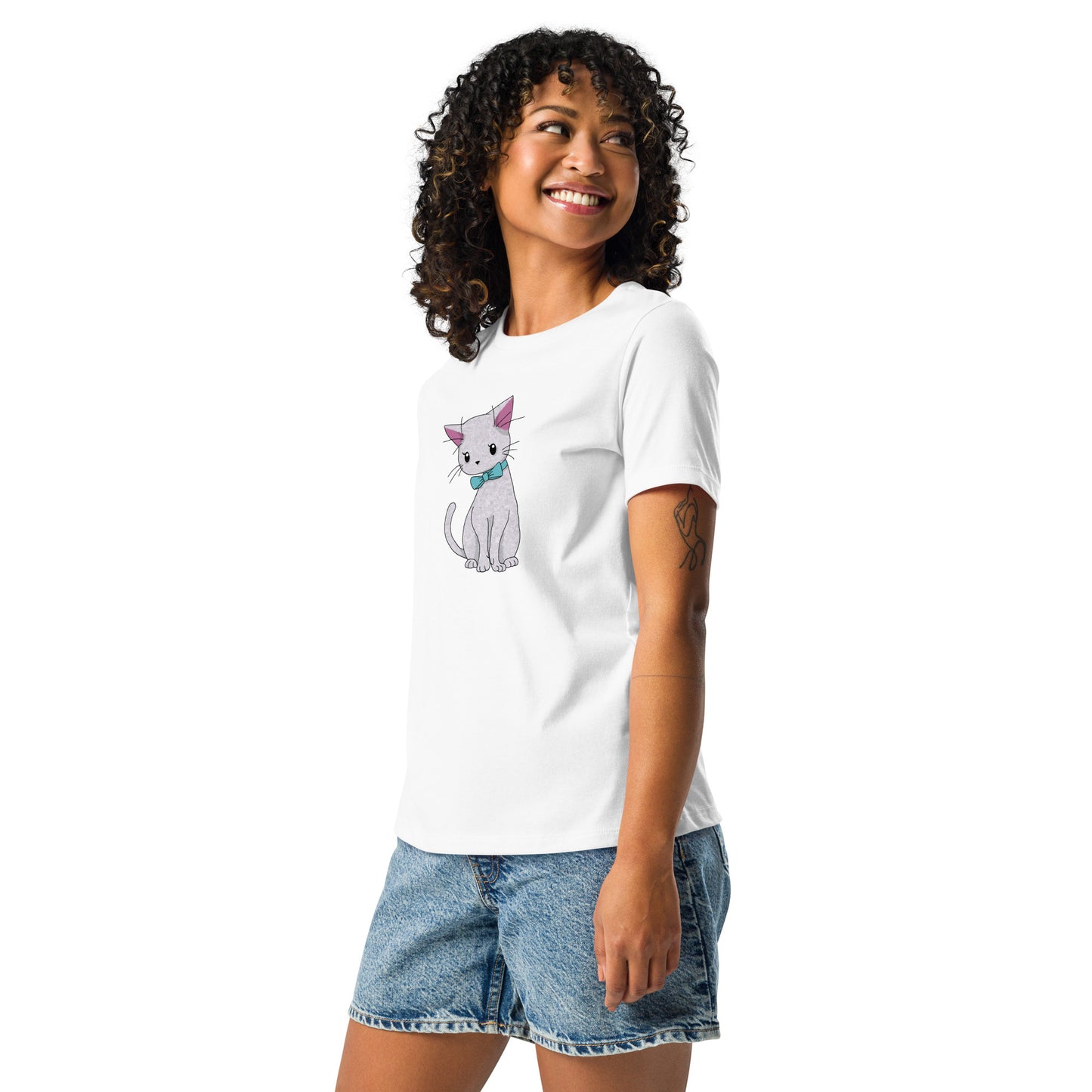 Cat with Bow Tie Women's Relaxed T-Shirt