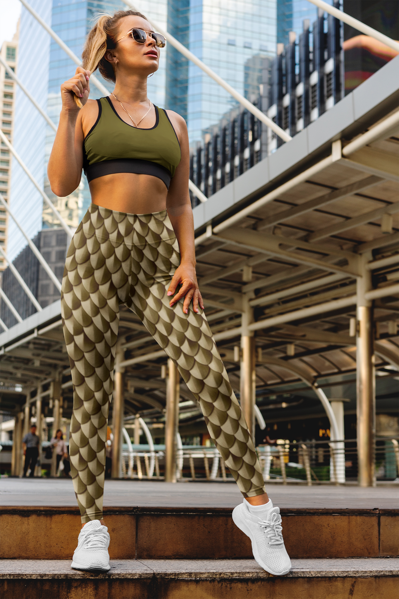 Bronze Scale Yoga Leggings with Pockets