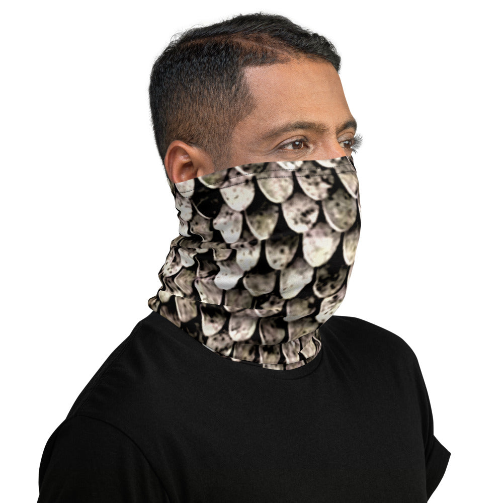 Tarnished Scale Mail Print Neck Gaiter