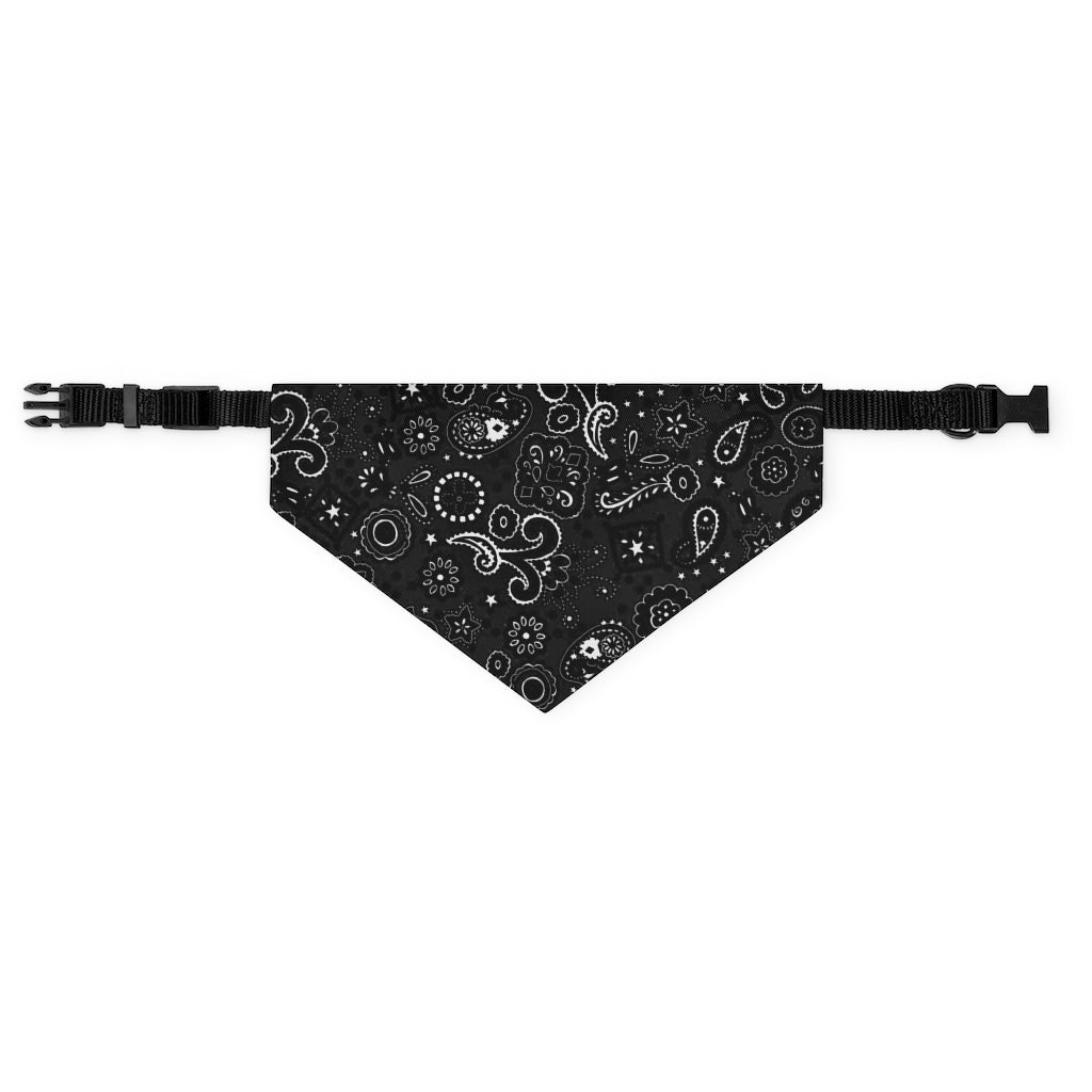 Black and White Paisley Pet Bandanna Collar