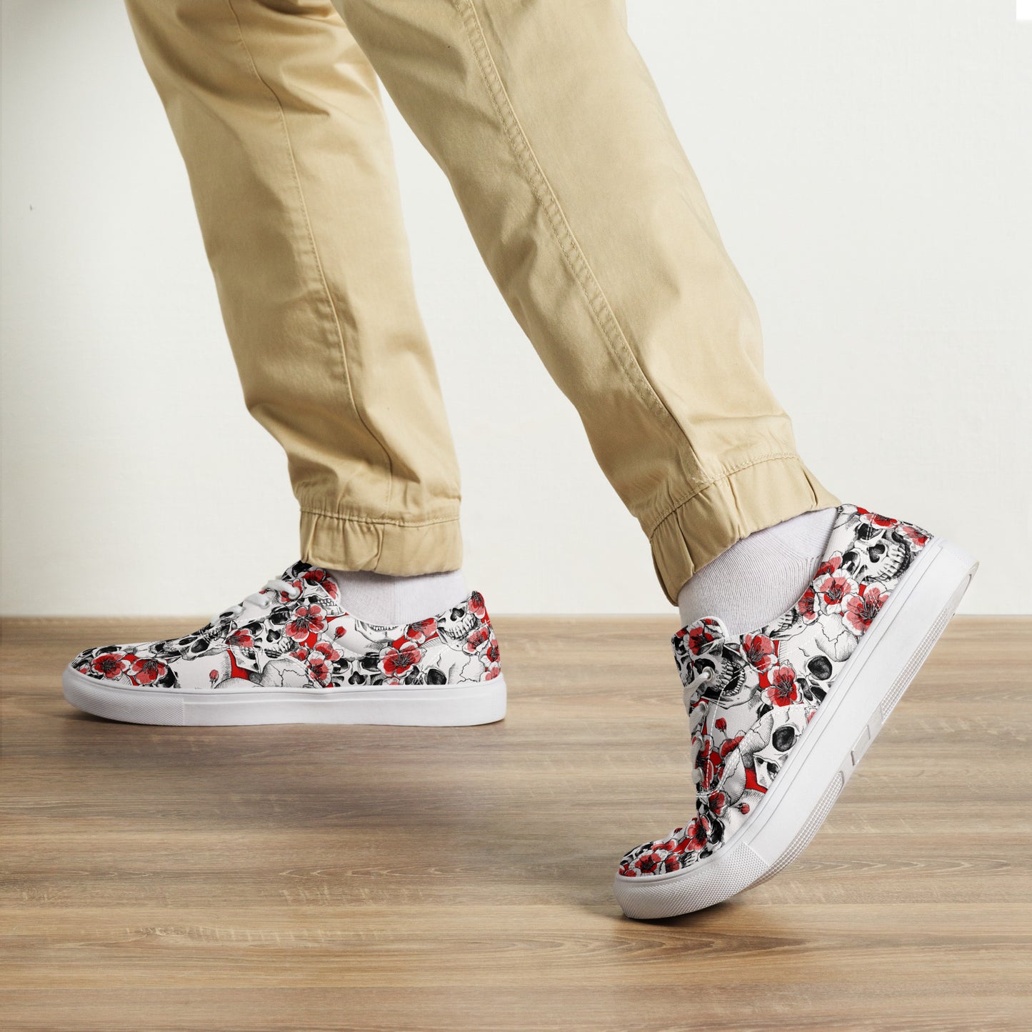 Skulls and Red Flowers Men’s Lace-up Canvas Shoes