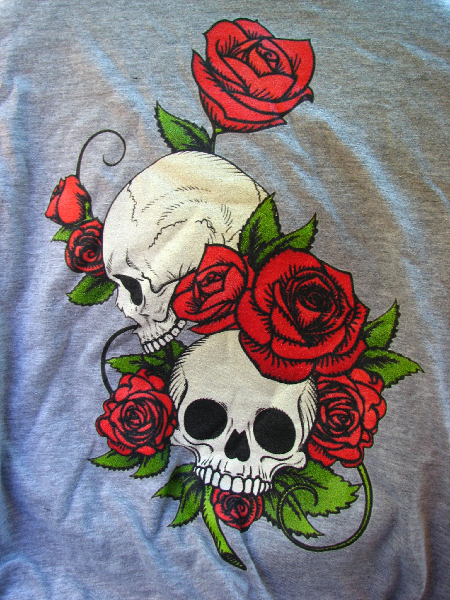 Short-Sleeve Skulls & Roses T-Shirt