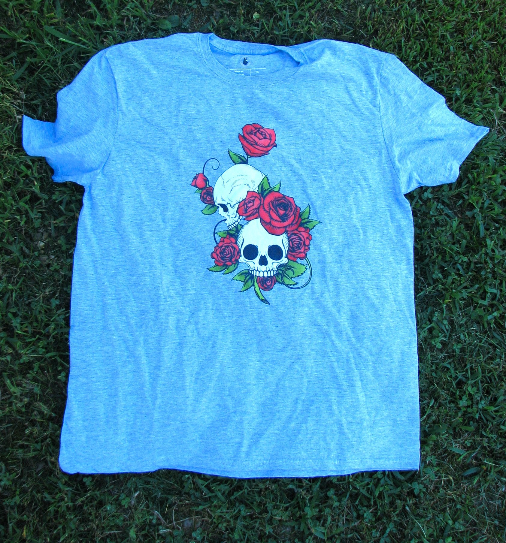 Short-Sleeve Skulls & Roses T-Shirt